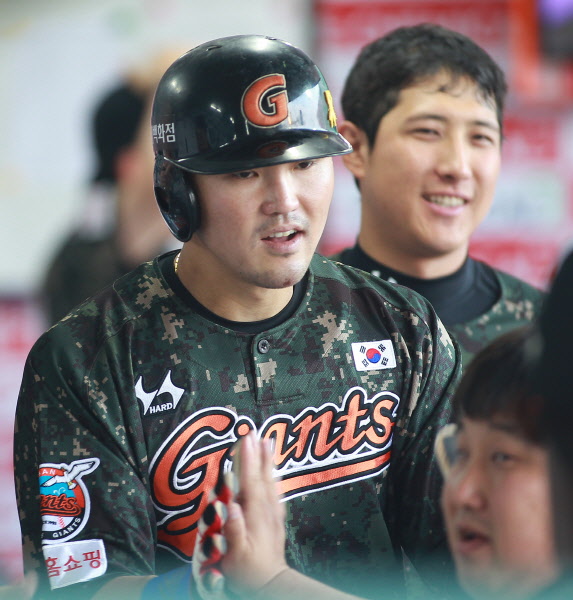 김주현선수의 달아나는 1타점 적시타